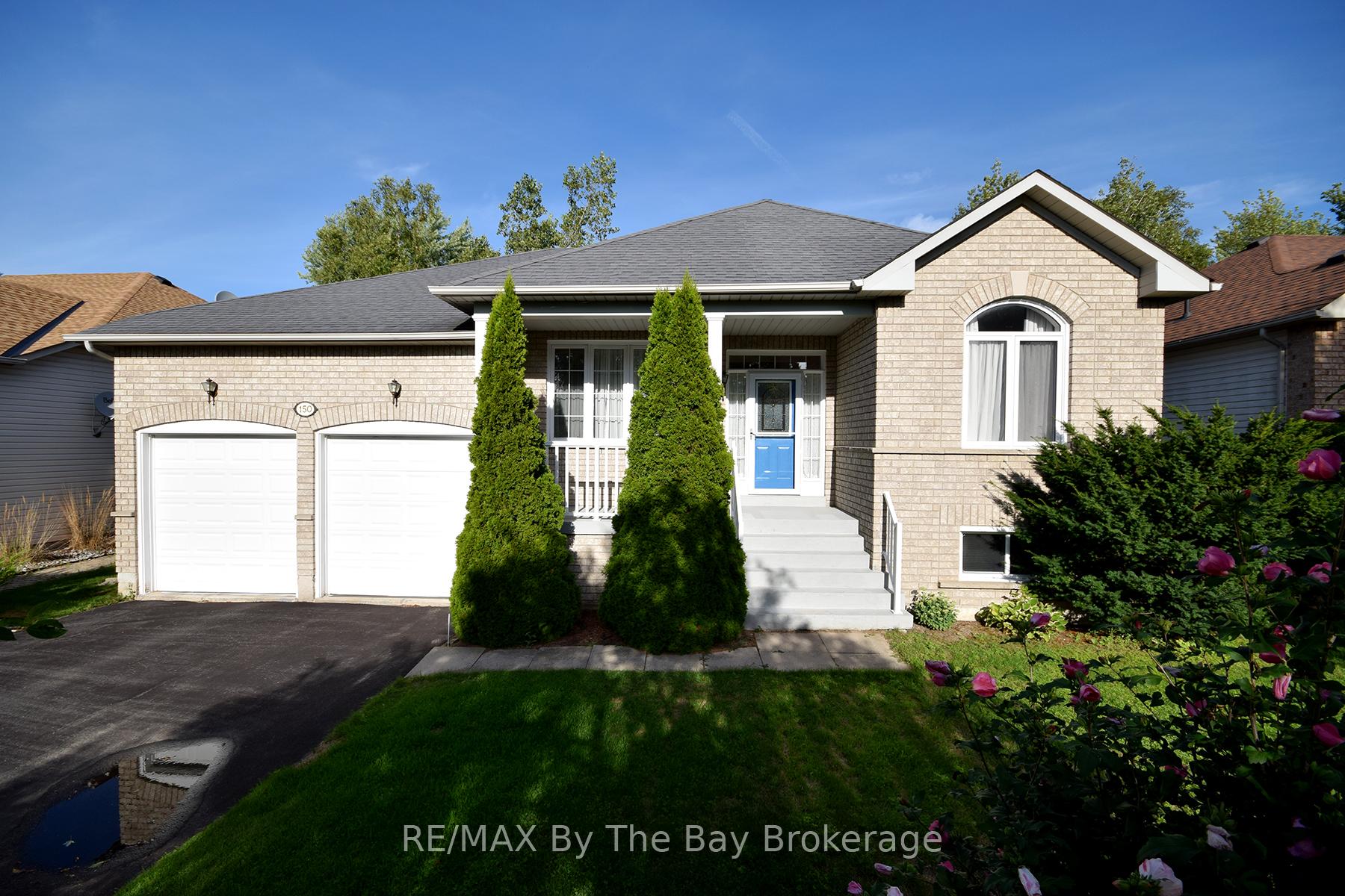 Photo 2 of 150 Silver Birch Avenue, Wasaga Beach — HOMEH