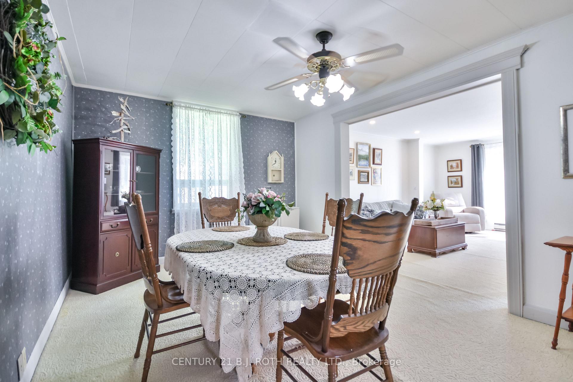 Photo 6 of 80 Parkside Drive, Barrie, Queen's Park — HOMEH
