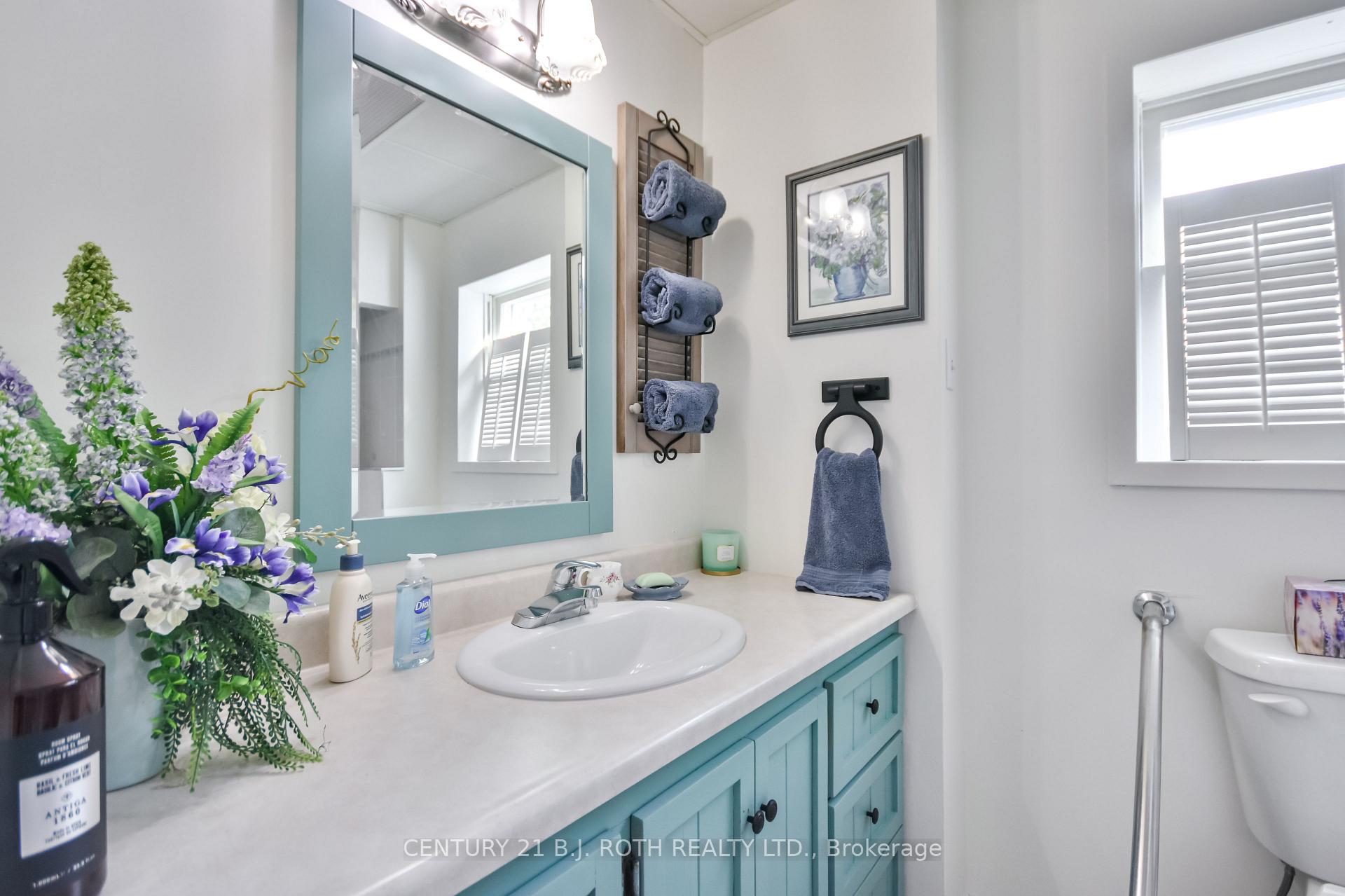 Photo 14 of 80 Parkside Drive, Barrie, Queen's Park — HOMEH