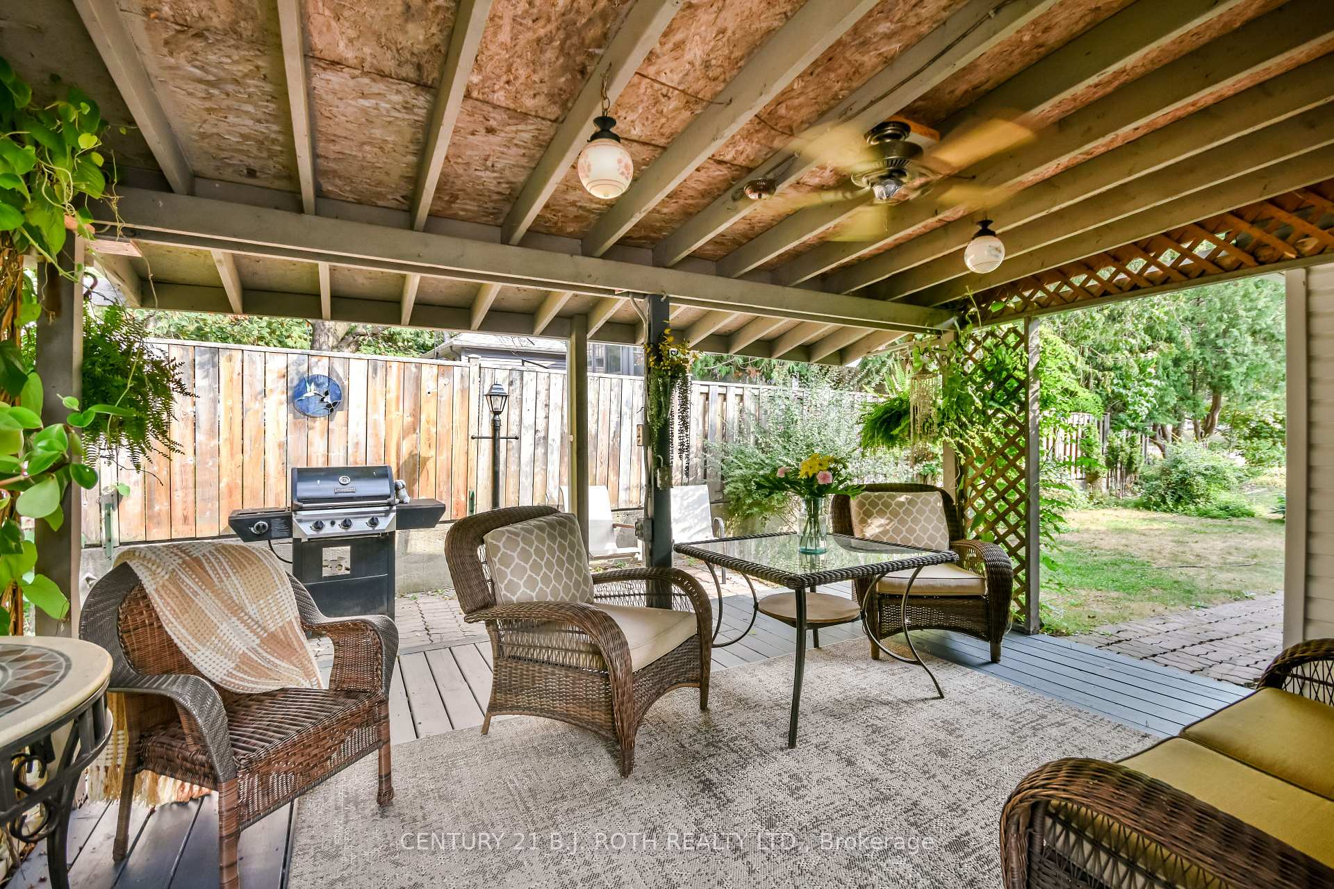 Photo 18 of 80 Parkside Drive, Barrie, Queen's Park — HOMEH