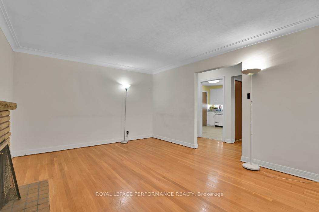 Photo 11 of 300 Parnell Avenue, Ottawa, Westboro/Hampton Park — HOMEH