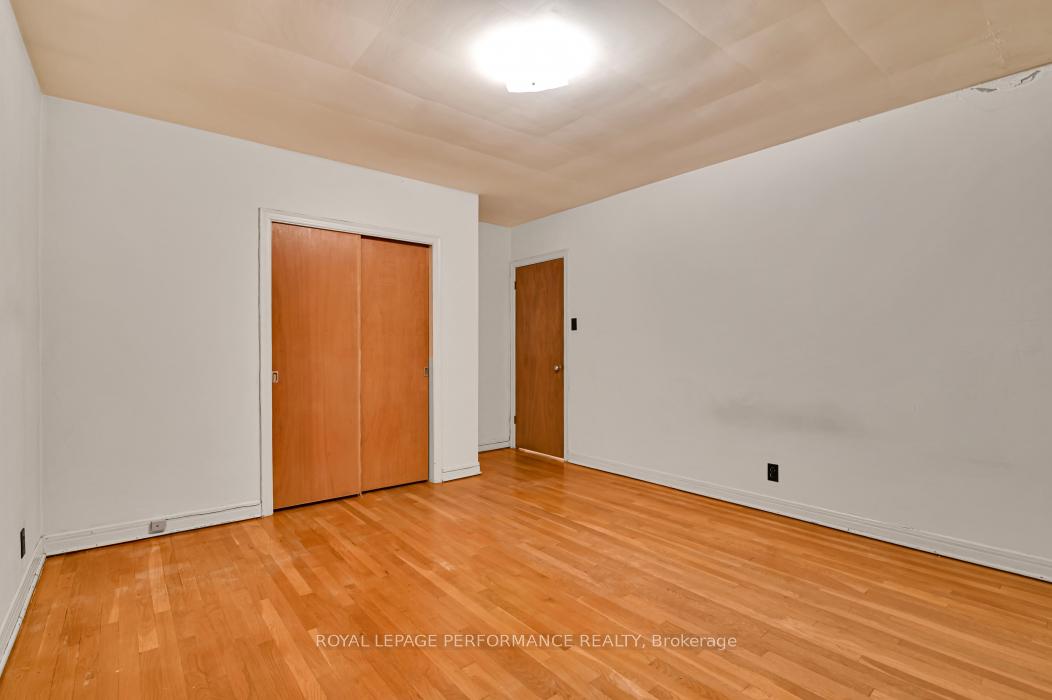 Photo 20 of 300 Parnell Avenue, Ottawa, Westboro/Hampton Park — HOMEH