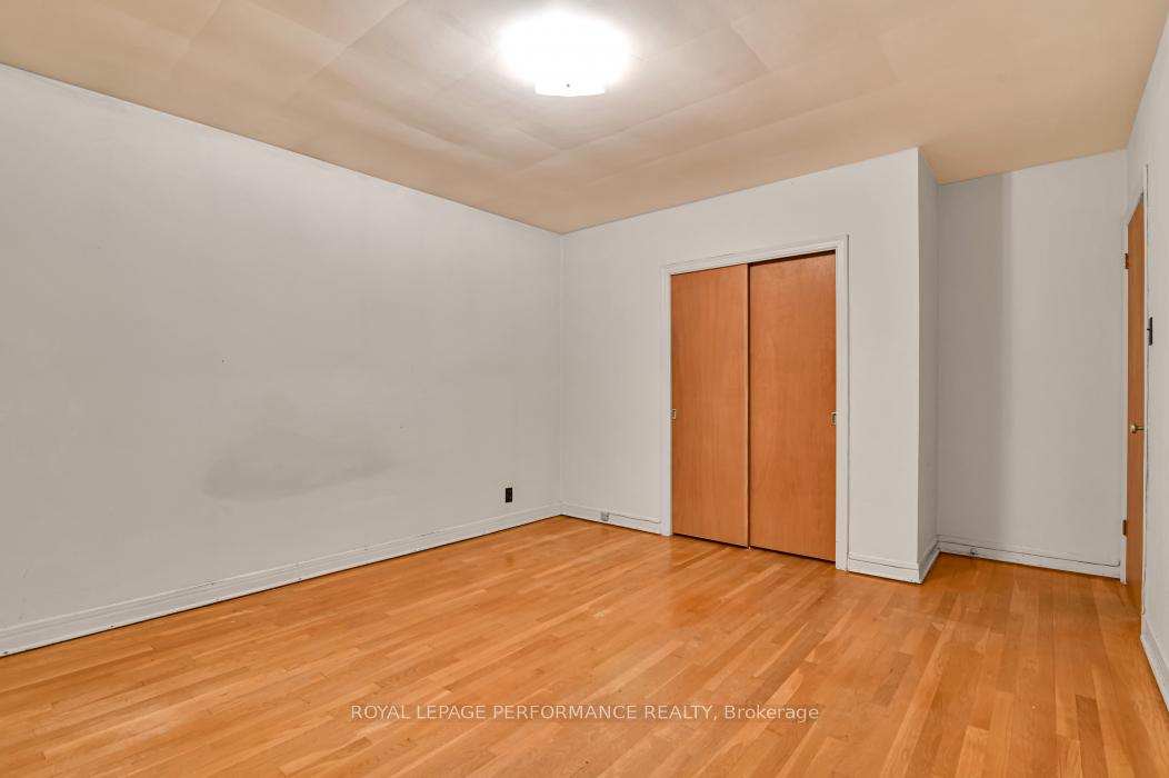 Photo 21 of 300 Parnell Avenue, Ottawa, Westboro/Hampton Park — HOMEH
