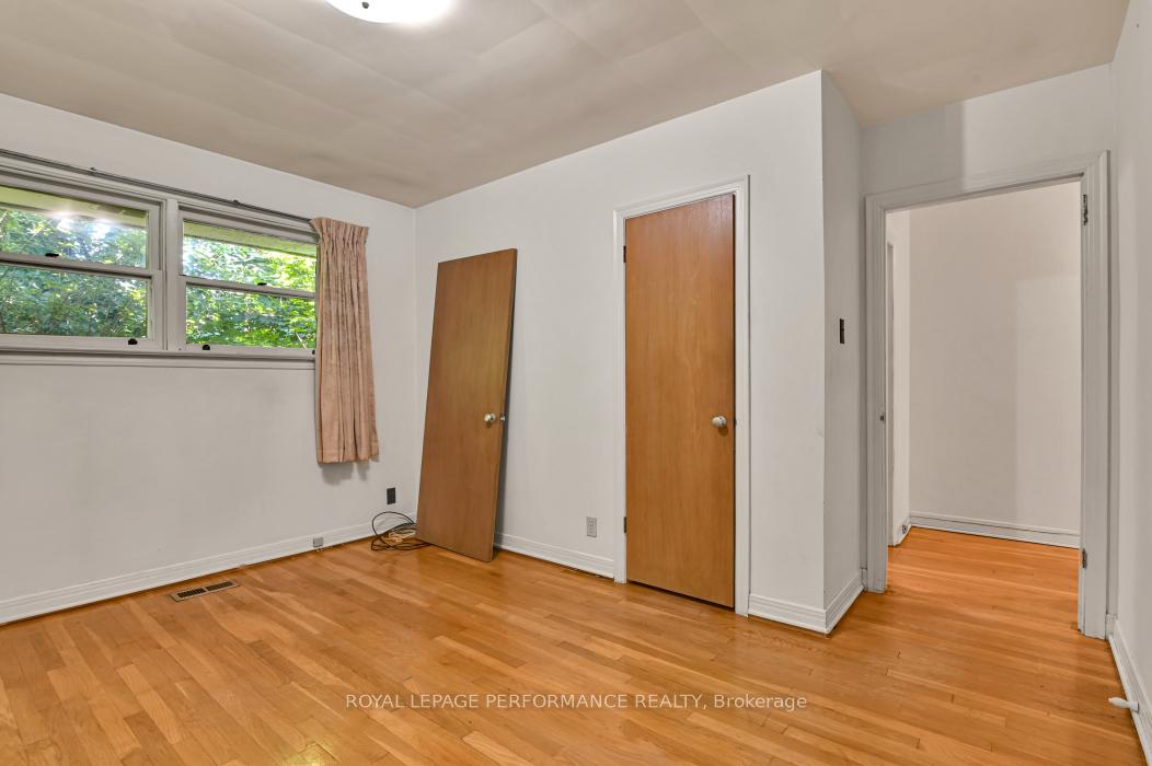 Photo 24 of 300 Parnell Avenue, Ottawa, Westboro/Hampton Park — HOMEH