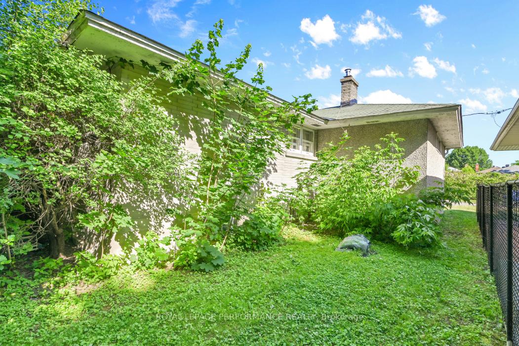 Photo 32 of 300 Parnell Avenue, Ottawa, Westboro/Hampton Park — HOMEH