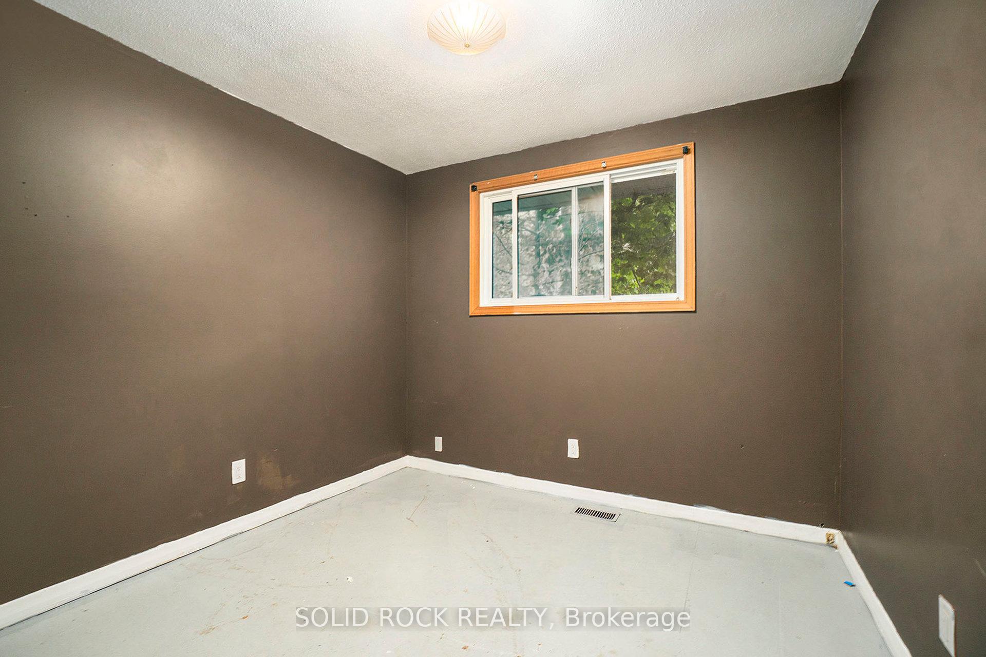 Photo 13 of 120 Ida Street N, Arnprior — HOMEH