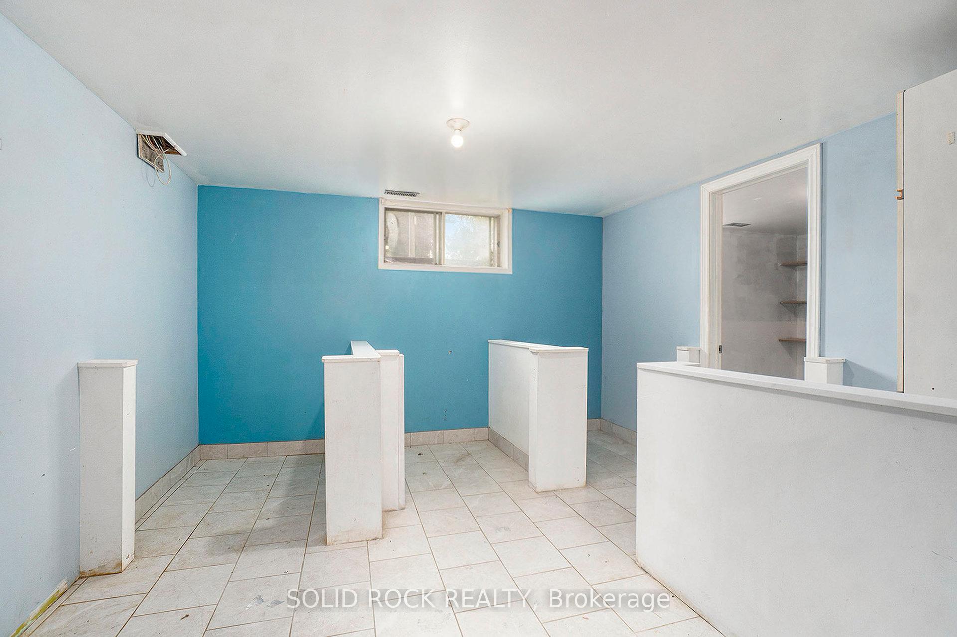 Photo 18 of 120 Ida Street N, Arnprior — HOMEH