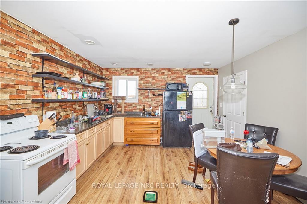 Photo 13 of 11377 Highway 3, Wainfleet, Marshville/Winger — HOMEH