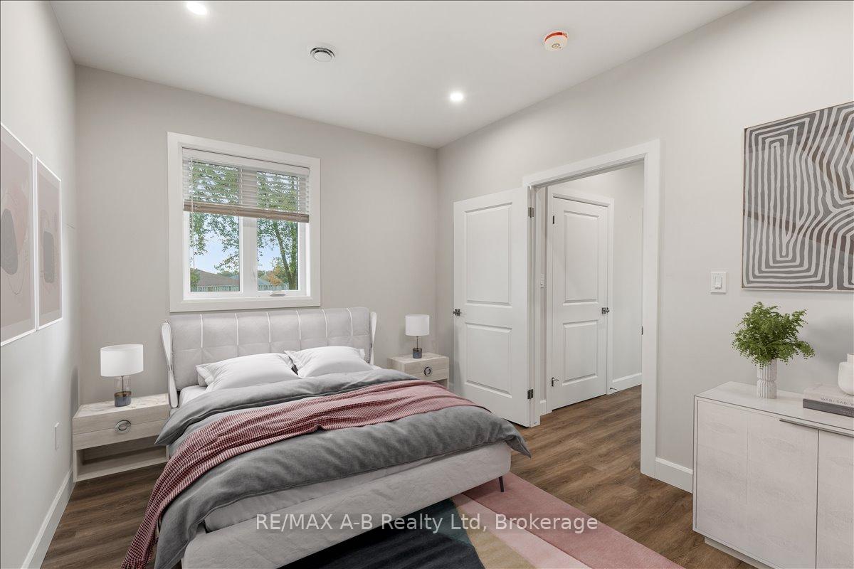 Photo 6 of Unit Unit 4, 43 Upper Thames Lane, West Perth, Mitchell — HOMEH