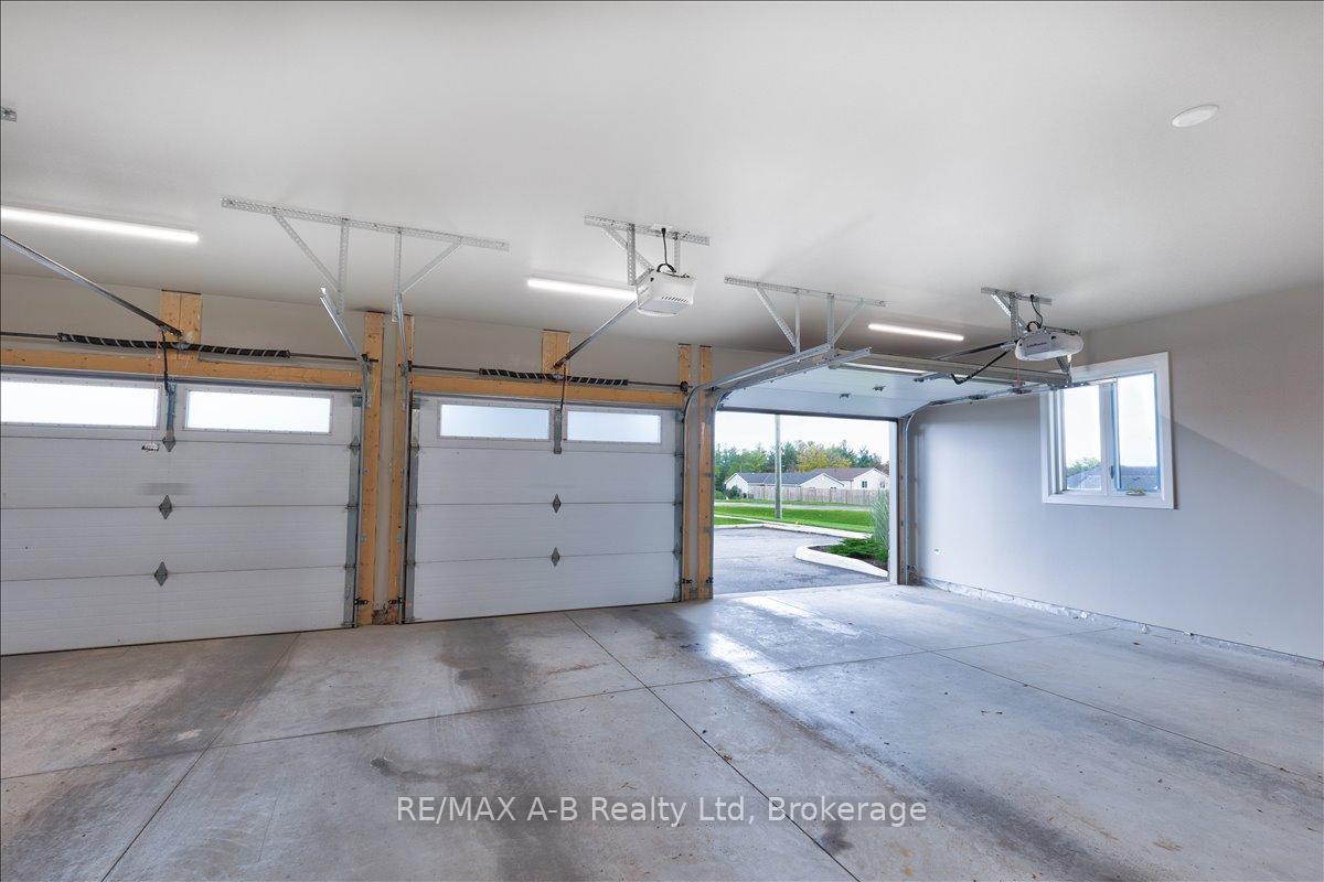 Photo 14 of Unit Unit 4, 43 Upper Thames Lane, West Perth, Mitchell — HOMEH