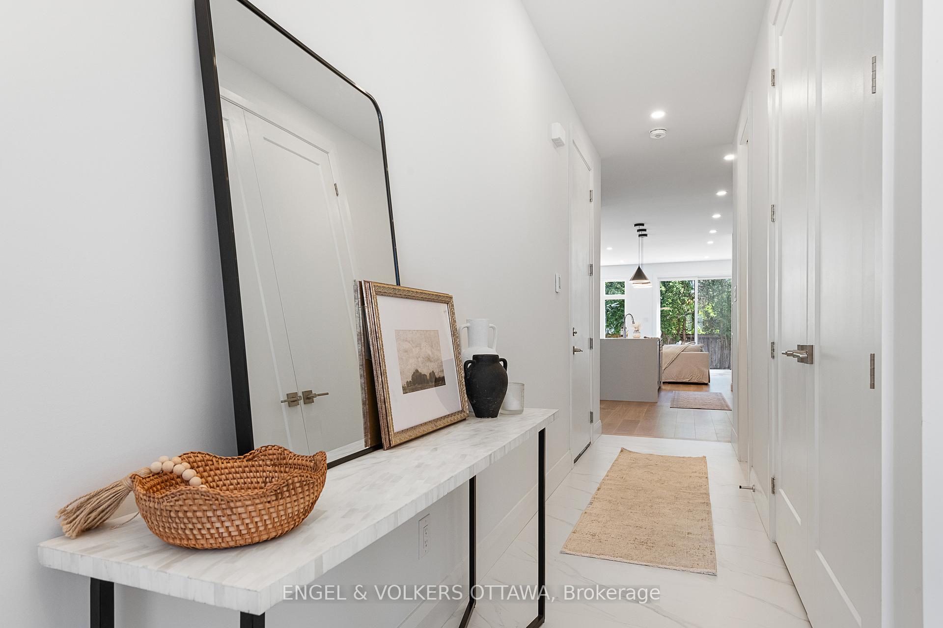 Photo 3 of 491 Highcroft Avenue, Ottawa, Westboro/Hampton Park — HOMEH