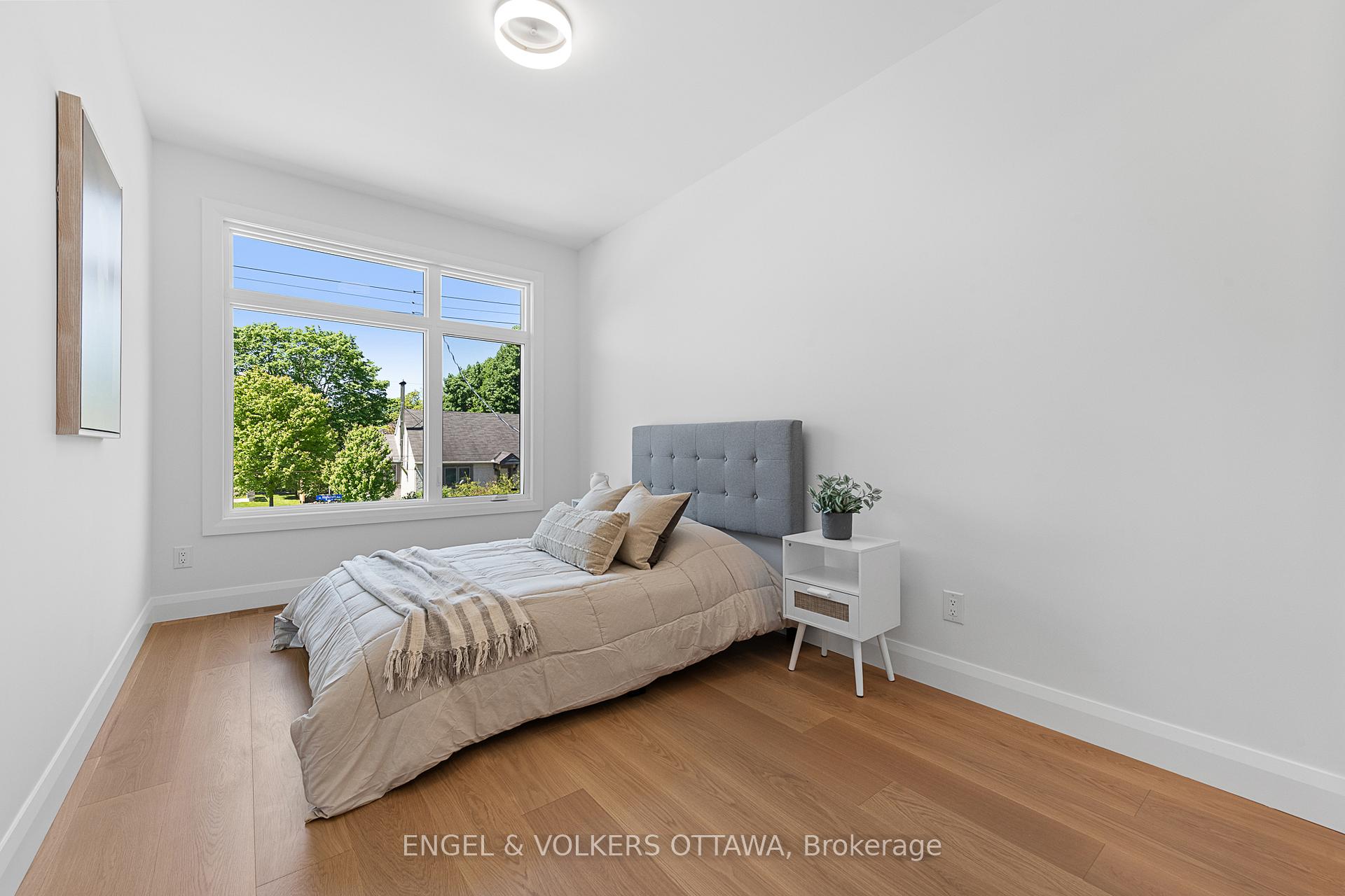 Photo 23 of 491 Highcroft Avenue, Ottawa, Westboro/Hampton Park — HOMEH