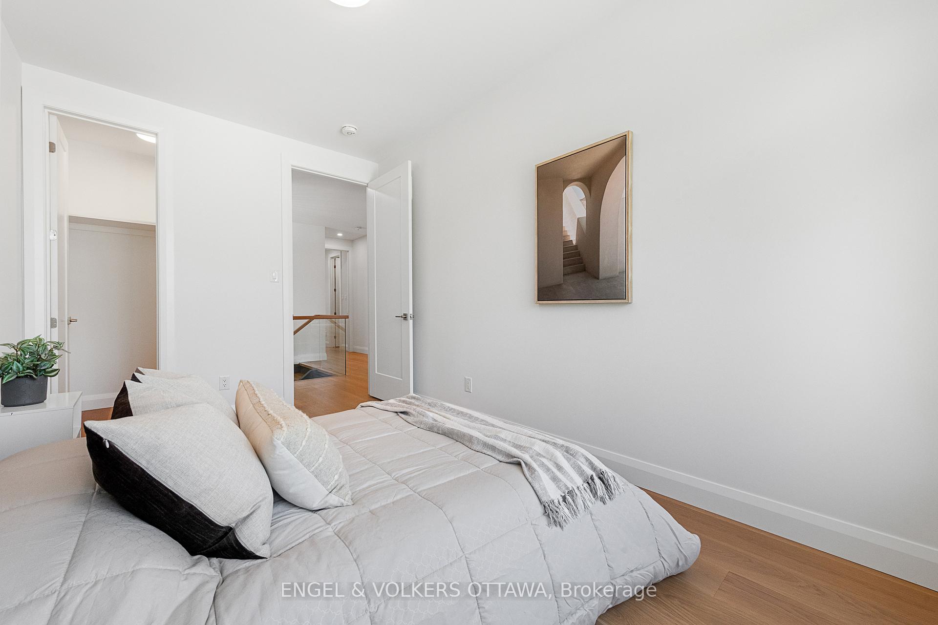 Photo 24 of 491 Highcroft Avenue, Ottawa, Westboro/Hampton Park — HOMEH