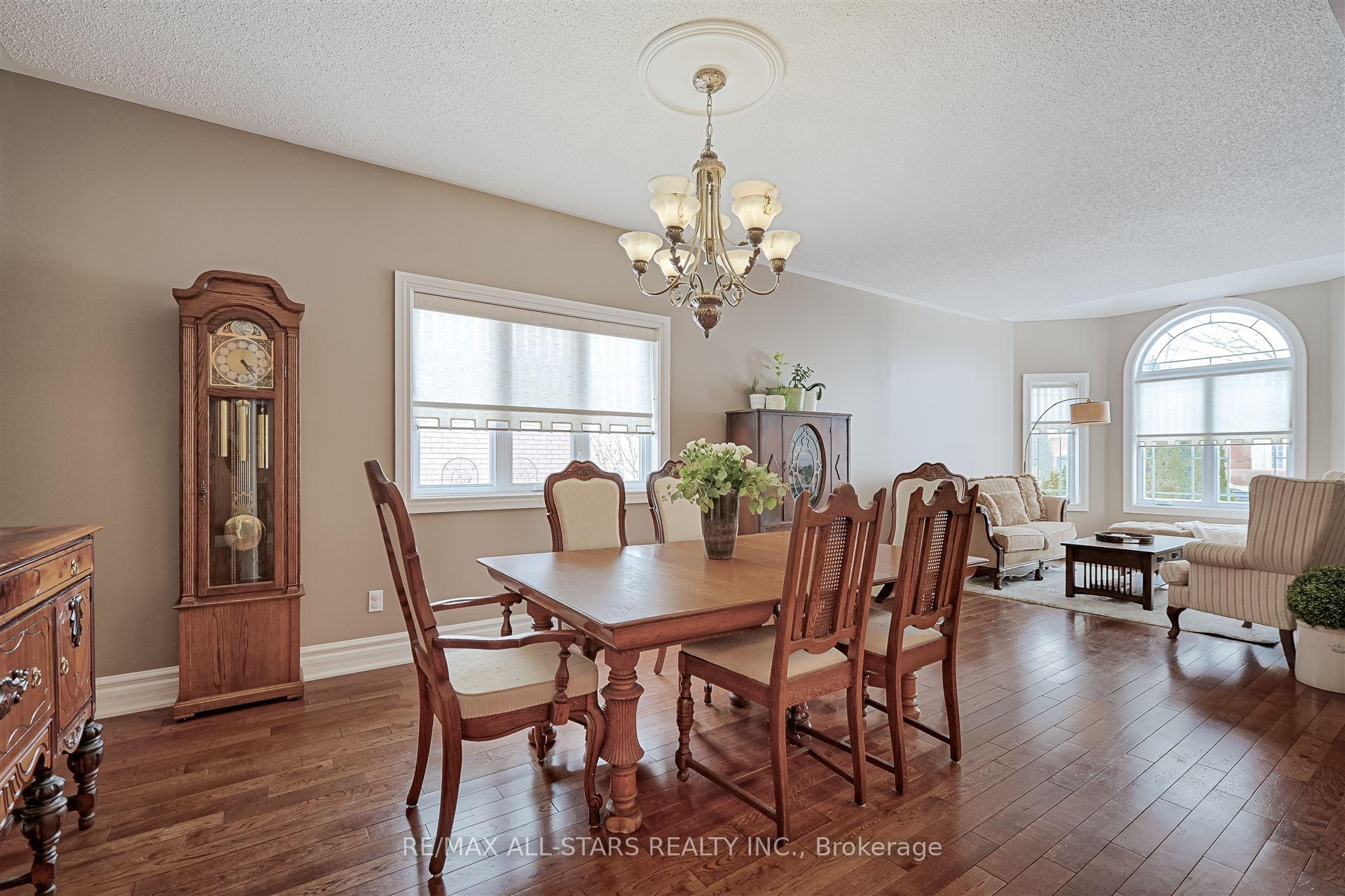 Photo 9 of 54 Rosena Lane, Uxbridge — HOMEH