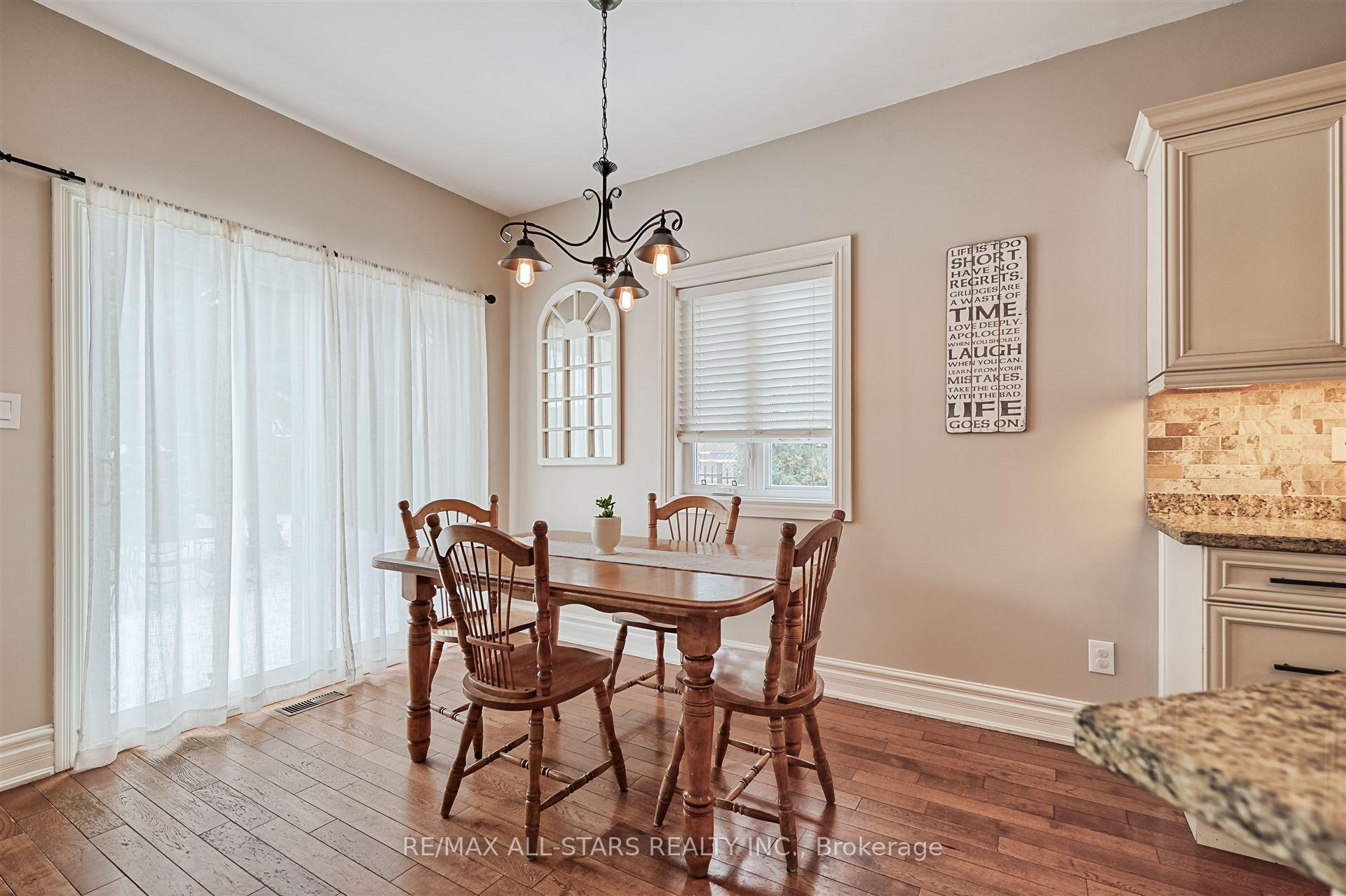 Photo 14 of 54 Rosena Lane, Uxbridge — HOMEH