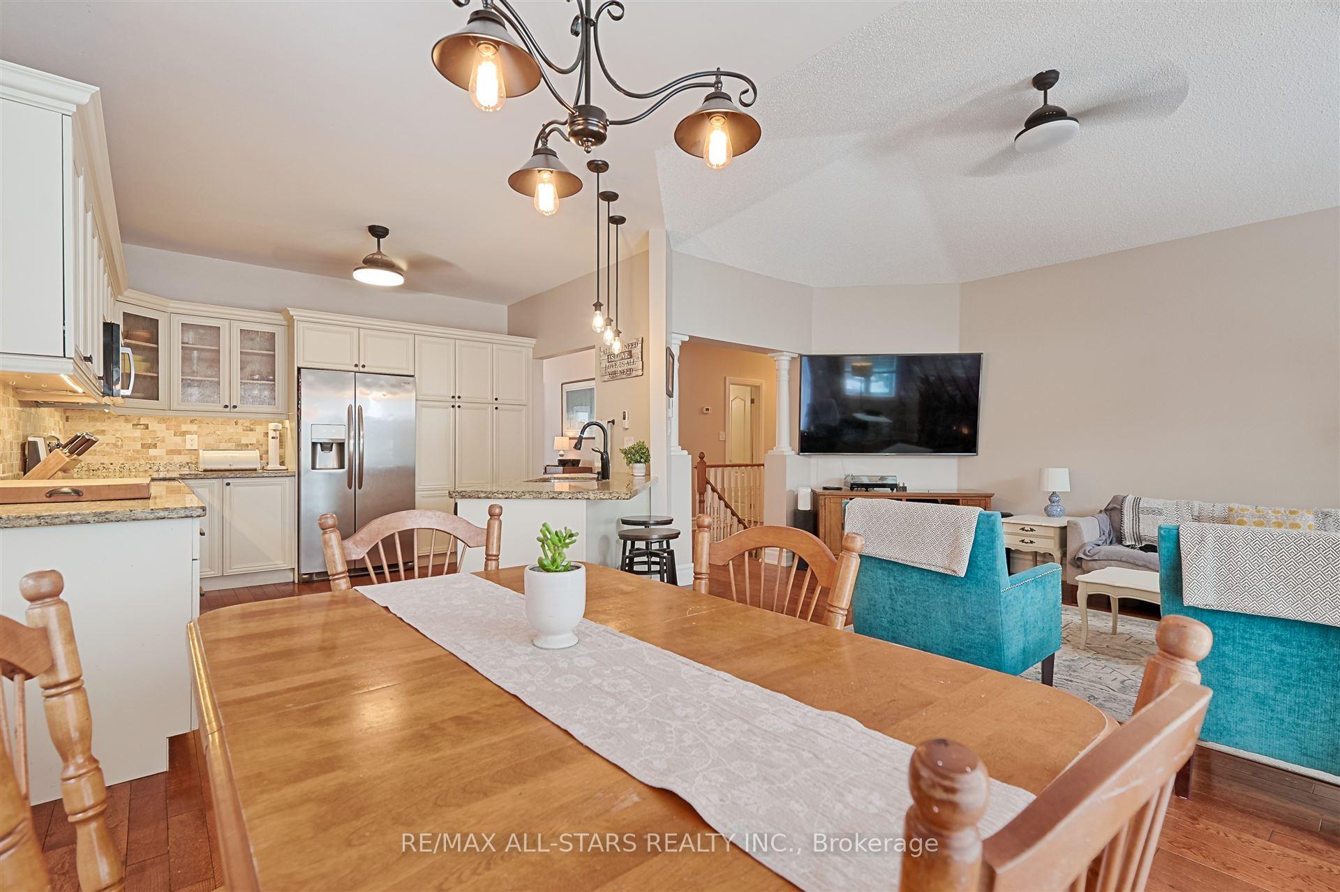 Photo 16 of 54 Rosena Lane, Uxbridge — HOMEH