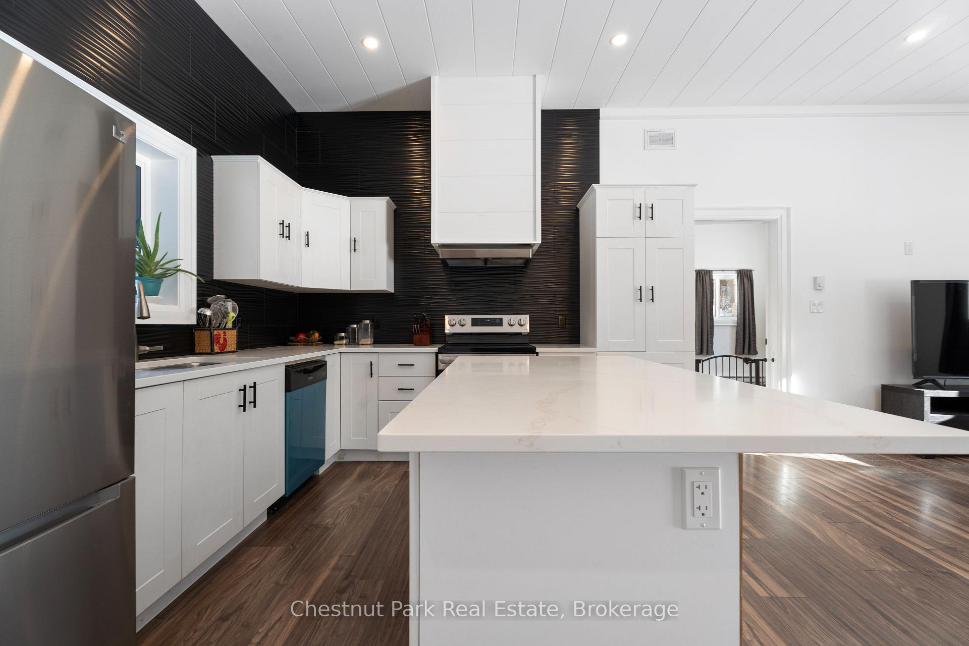 Photo 28 of 1409 Chetwynd Road, Armour — HOMEH