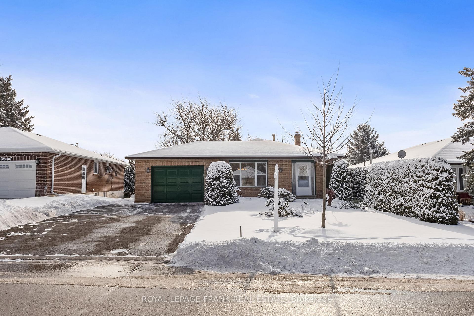 Front of 44 Munro Crescent