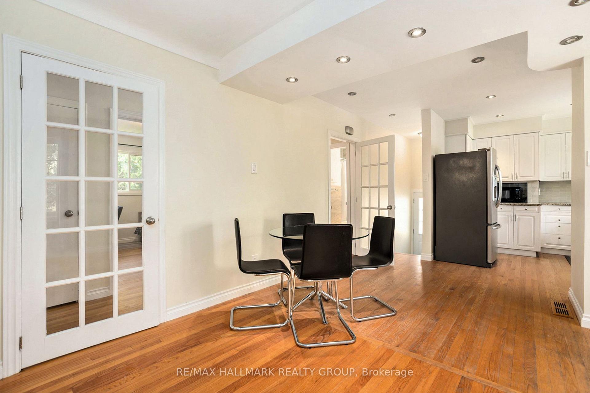 Photo 8 of 1304 Wesmar Drive, Ottawa, Alta Vista — HOMEH