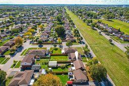Photo 7 of 44 Golden Boulevard, Welland, Lincoln/Crowland — HOMEH