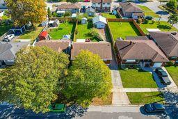 Photo 8 of 44 Golden Boulevard, Welland, Lincoln/Crowland — HOMEH