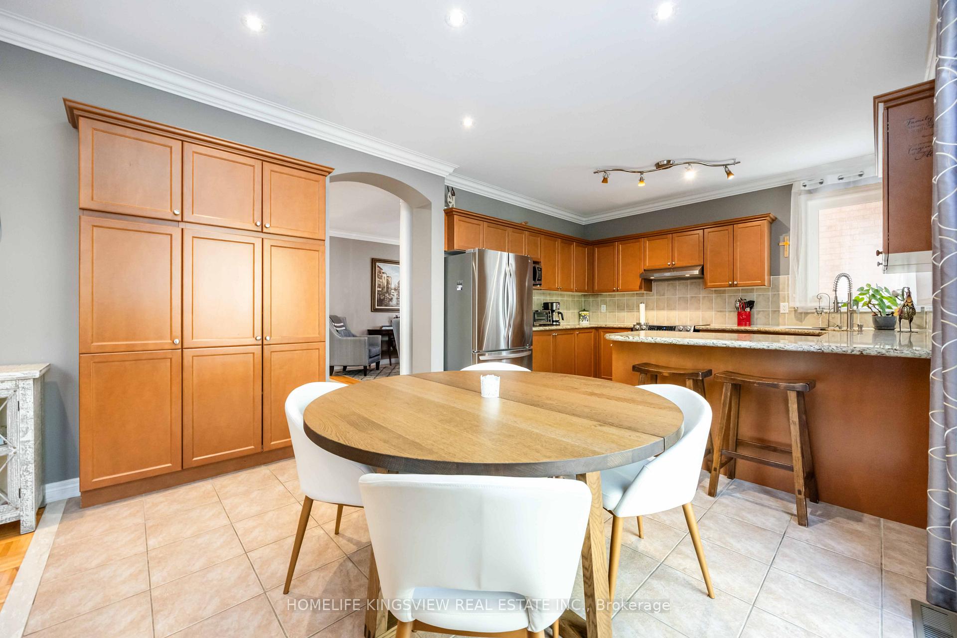 Photo 12 of 186 Saint Francis Avenue, Vaughan, Vellore Village — HOMEH