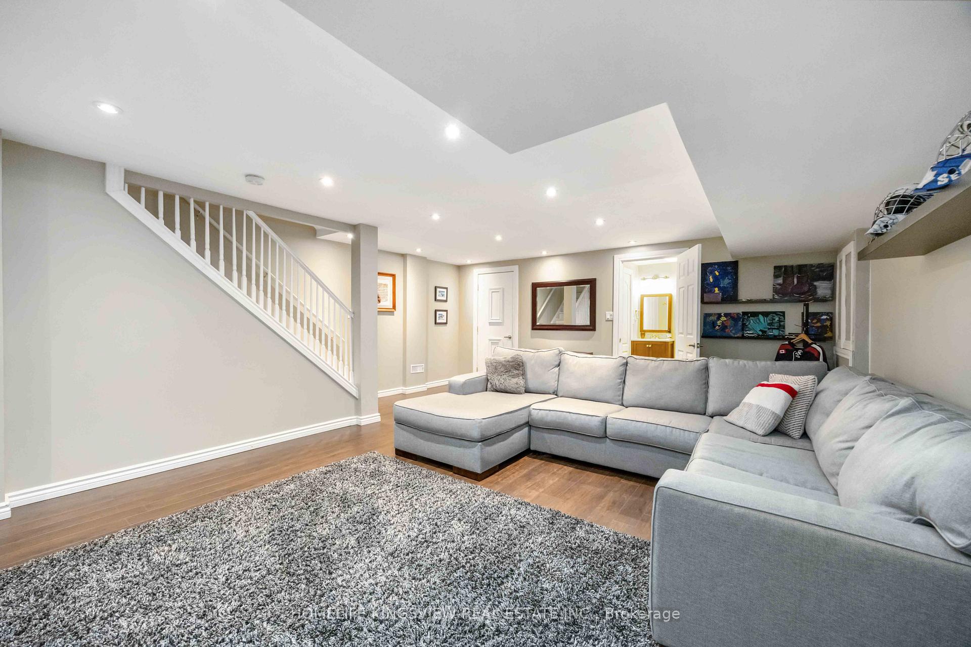 Photo 31 of 186 Saint Francis Avenue, Vaughan, Vellore Village — HOMEH
