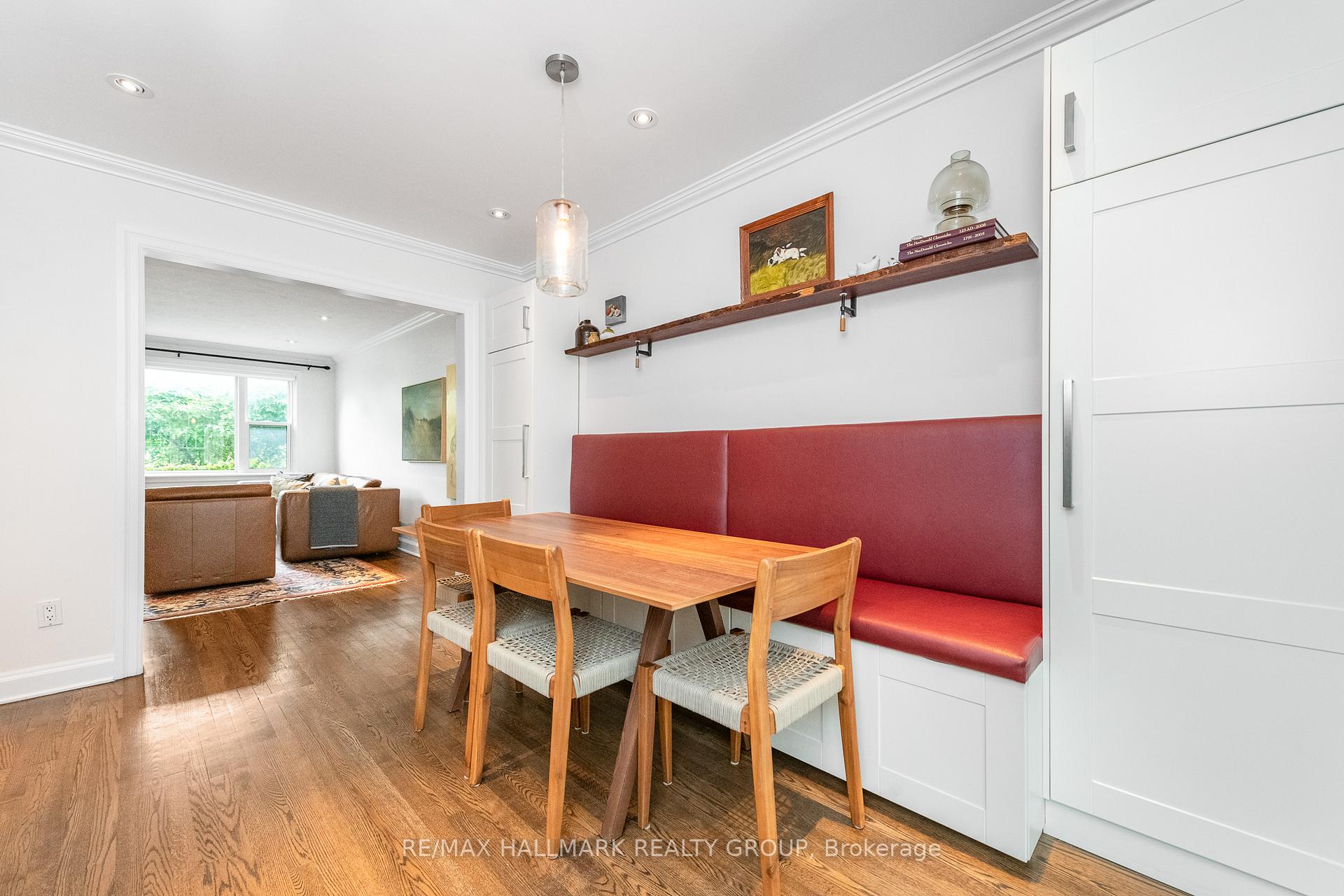 Photo 10 of 521 Athlone Avenue, Ottawa, Westboro/Hampton Park — HOMEH
