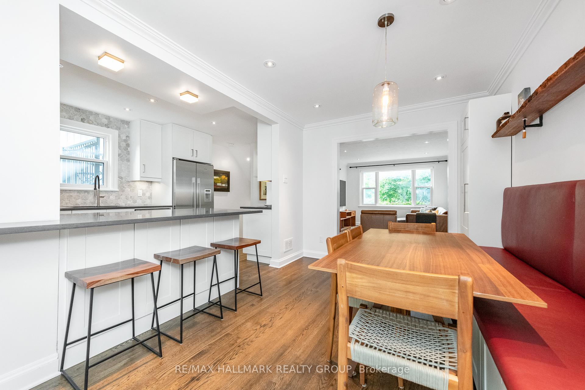 Photo 11 of 521 Athlone Avenue, Ottawa, Westboro/Hampton Park — HOMEH