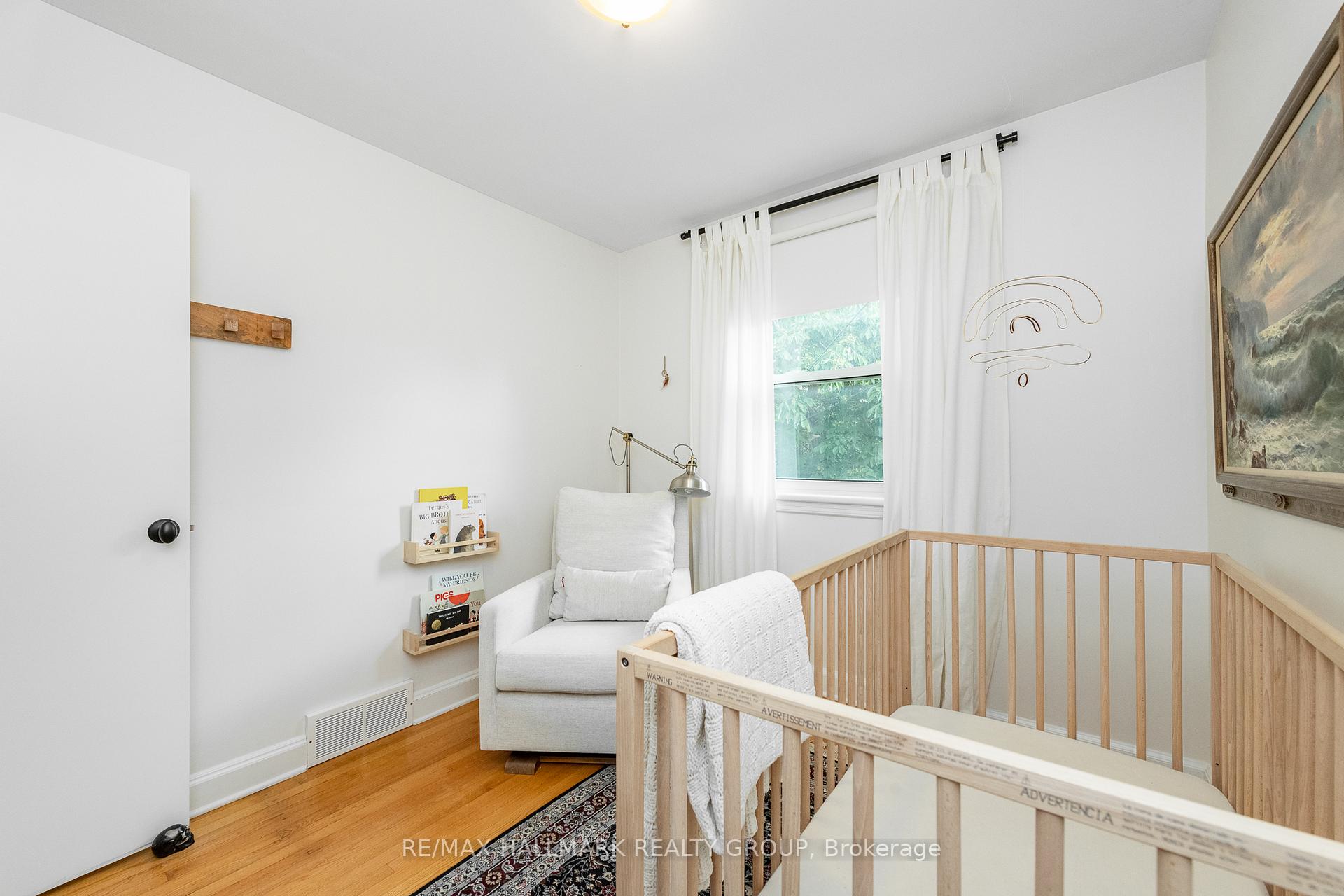 Photo 24 of 521 Athlone Avenue, Ottawa, Westboro/Hampton Park — HOMEH