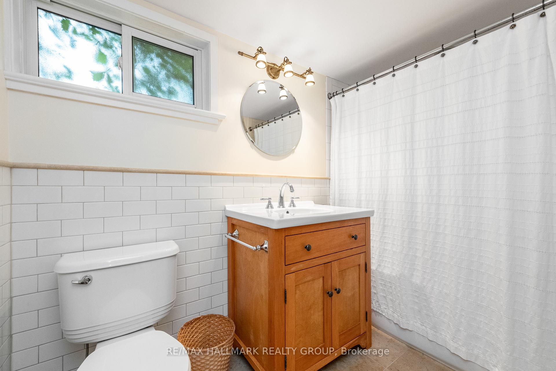 Photo 35 of 521 Athlone Avenue, Ottawa, Westboro/Hampton Park — HOMEH