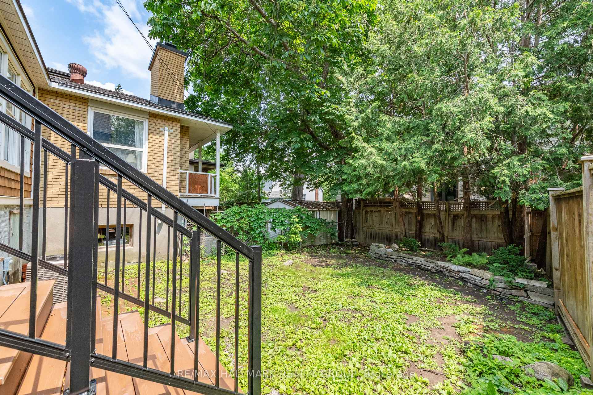 Photo 38 of 521 Athlone Avenue, Ottawa, Westboro/Hampton Park — HOMEH