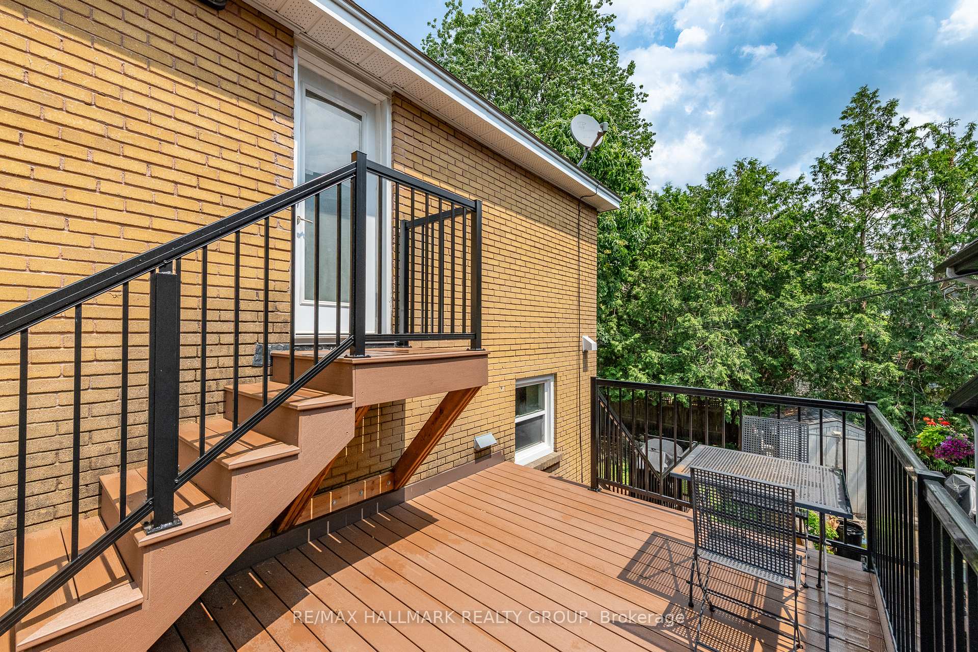 Photo 43 of 521 Athlone Avenue, Ottawa, Westboro/Hampton Park — HOMEH