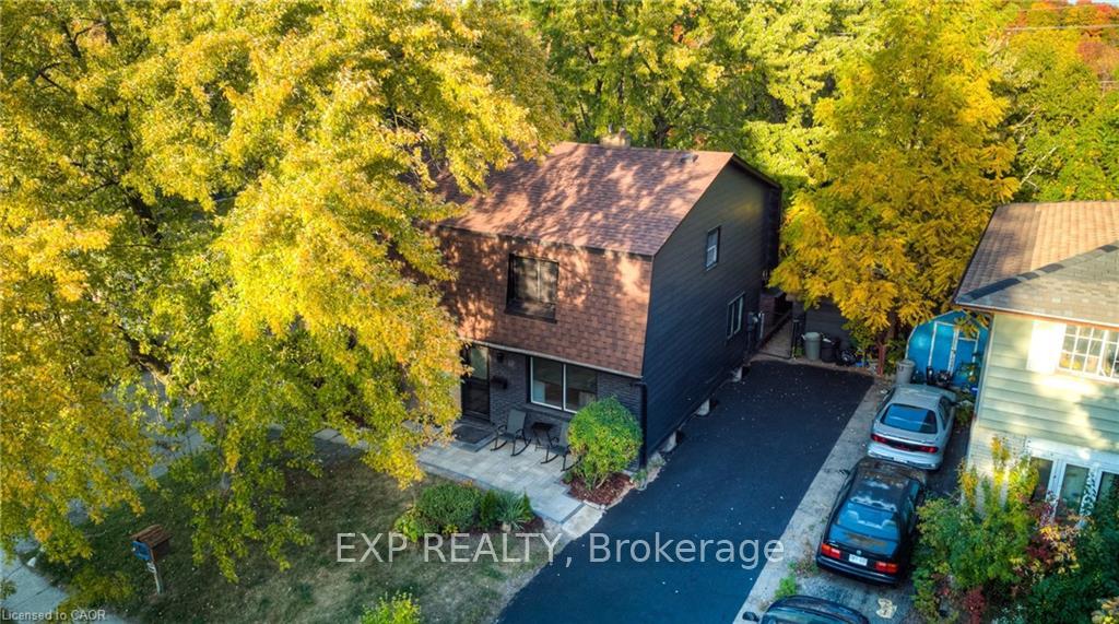Photo 2 of Unit B, 100 Lillian Drive, Waterloo — HOMEH
