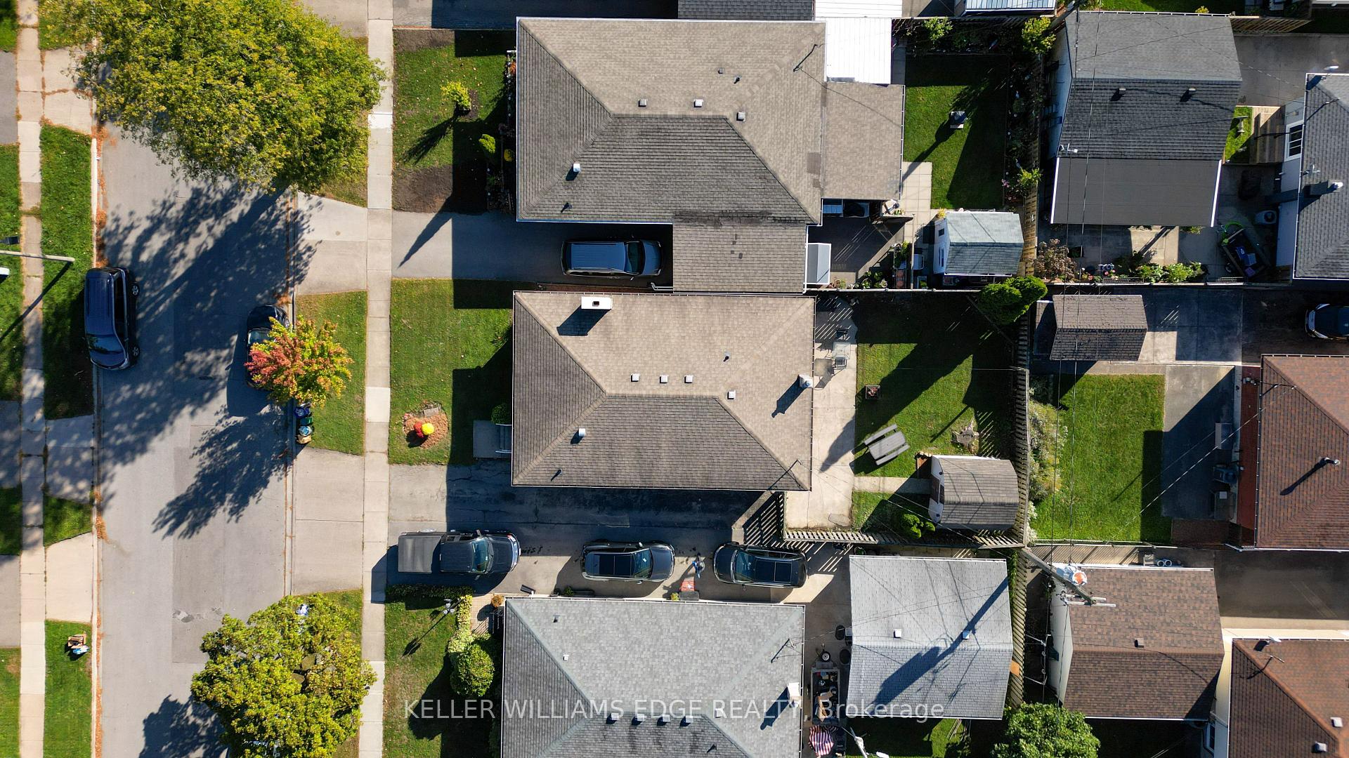 Photo 3 of 321 Gatfield Avenue, Welland, Lincoln/Crowland — HOMEH