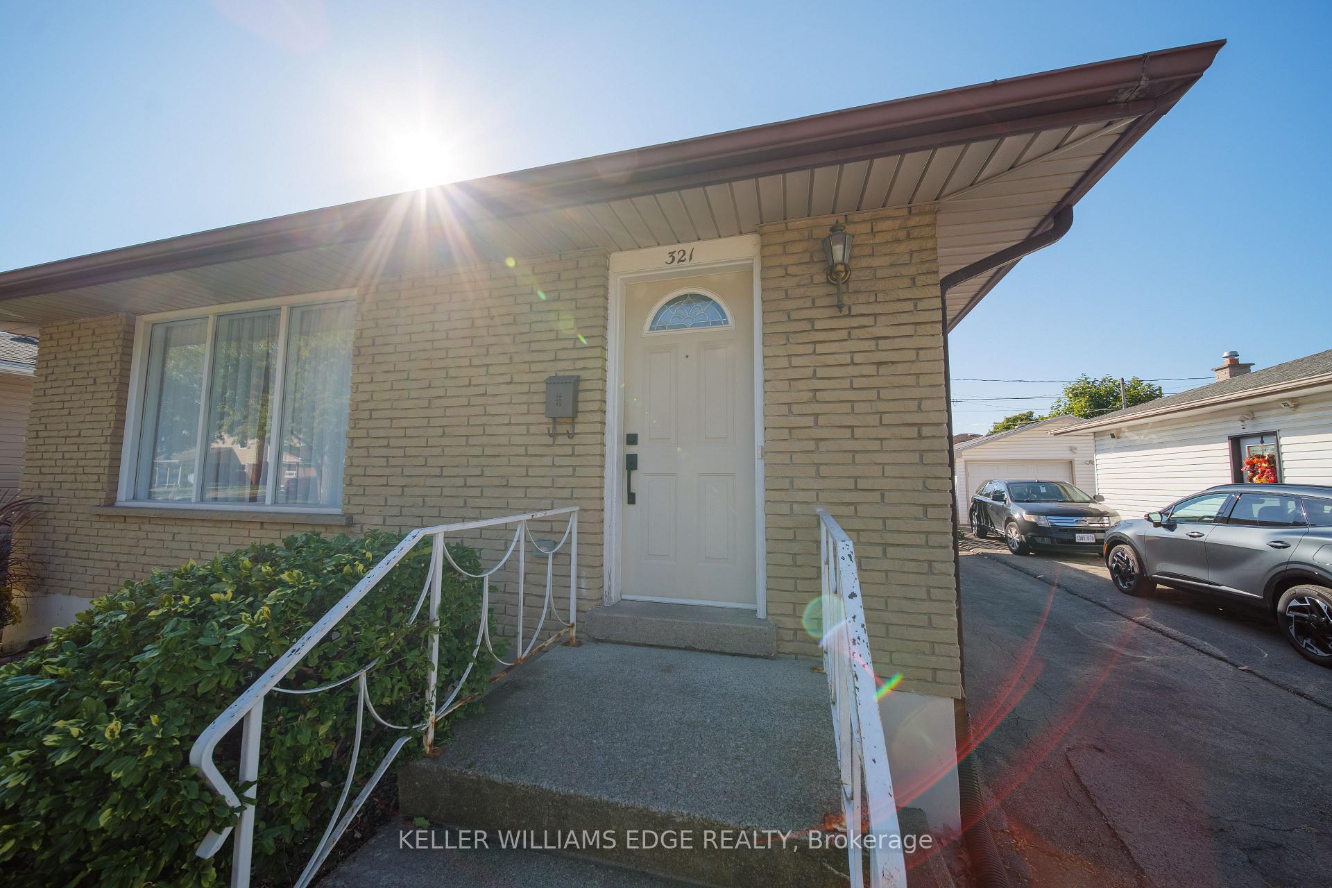 Photo 9 of 321 Gatfield Avenue, Welland, Lincoln/Crowland — HOMEH