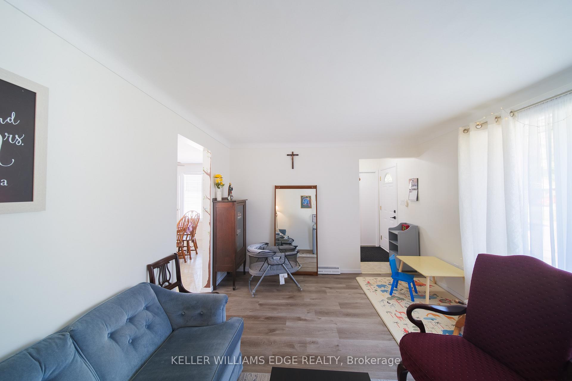 Photo 15 of 321 Gatfield Avenue, Welland, Lincoln/Crowland — HOMEH