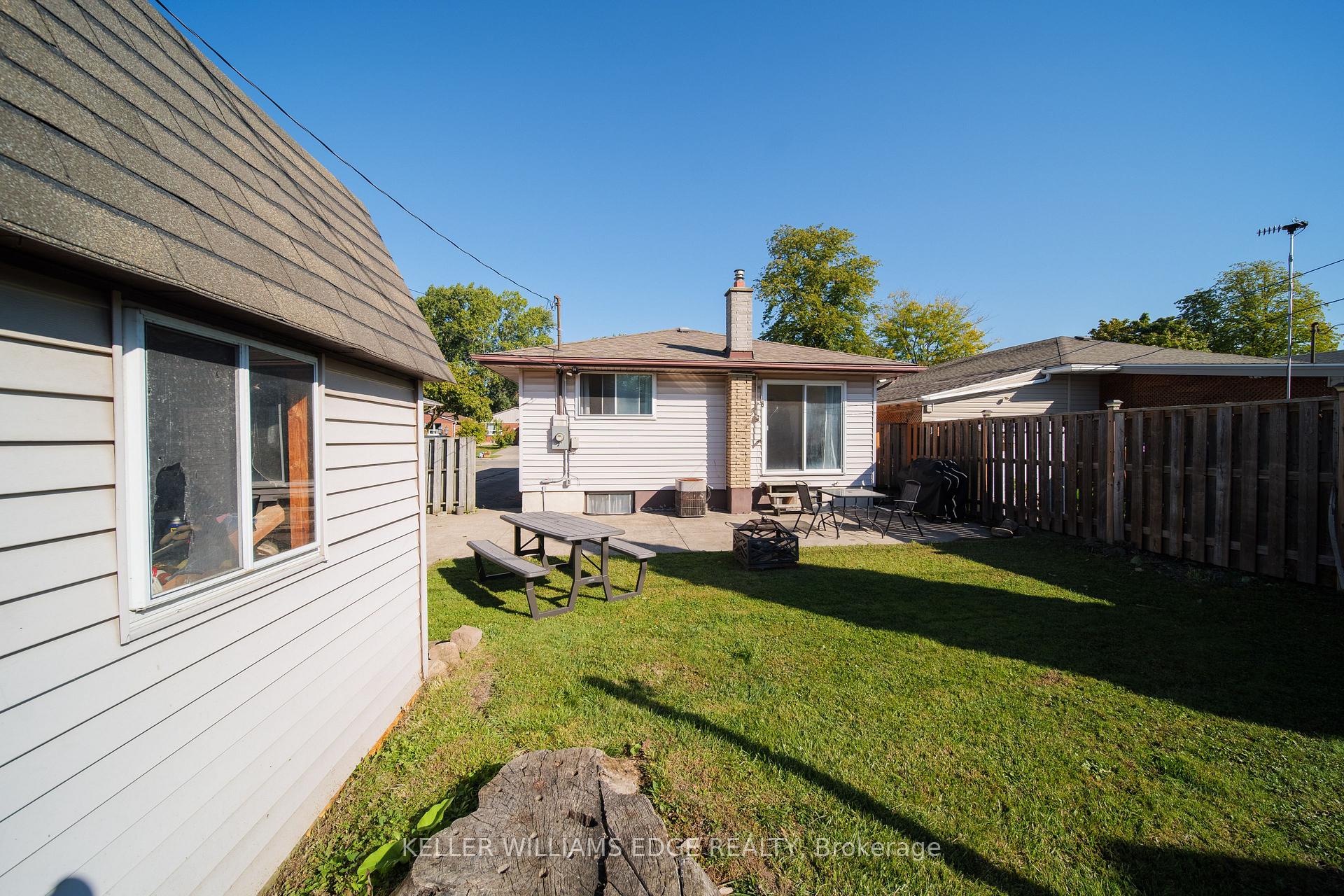 Photo 47 of 321 Gatfield Avenue, Welland, Lincoln/Crowland — HOMEH