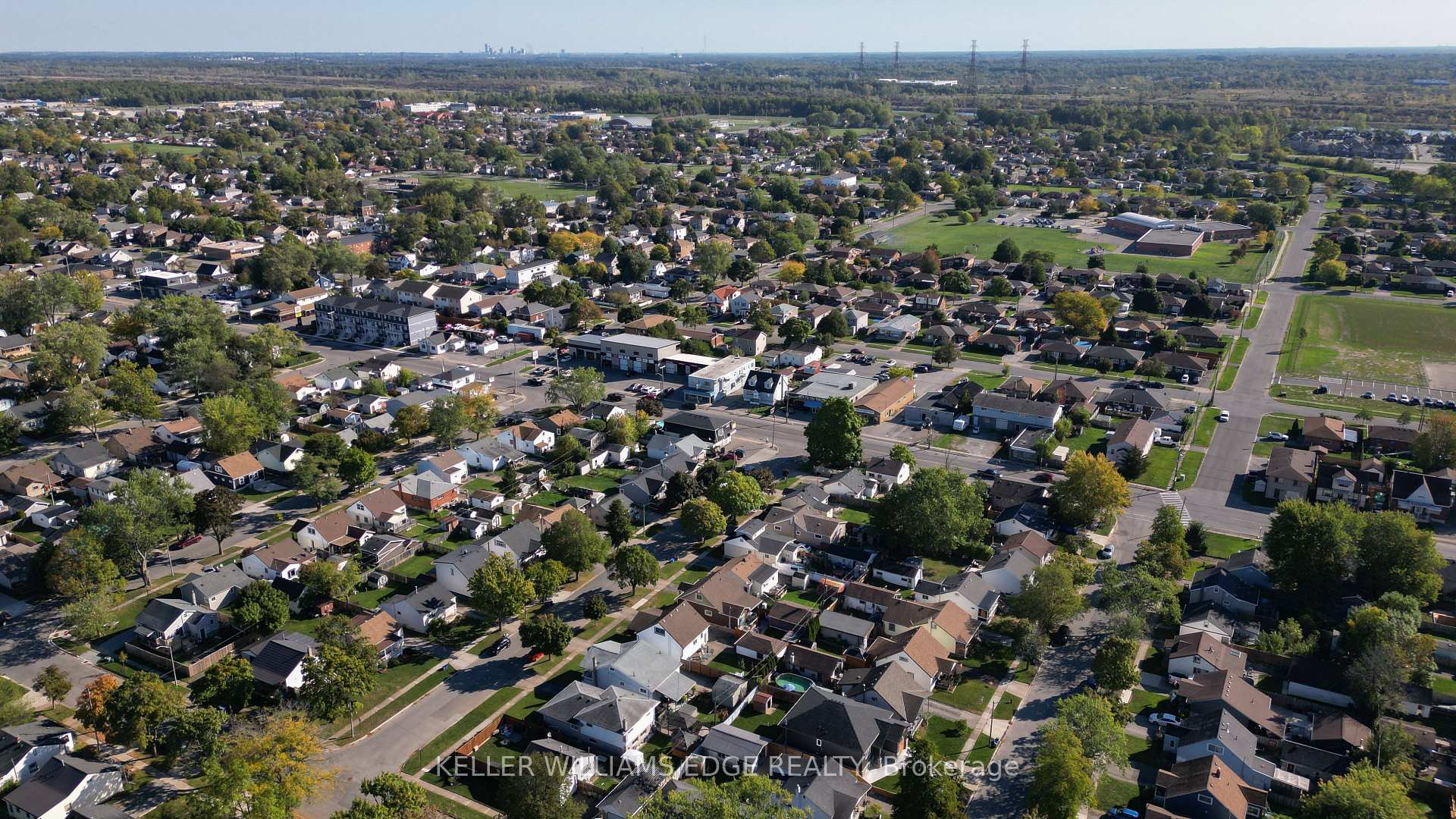 Photo 48 of 321 Gatfield Avenue, Welland, Lincoln/Crowland — HOMEH