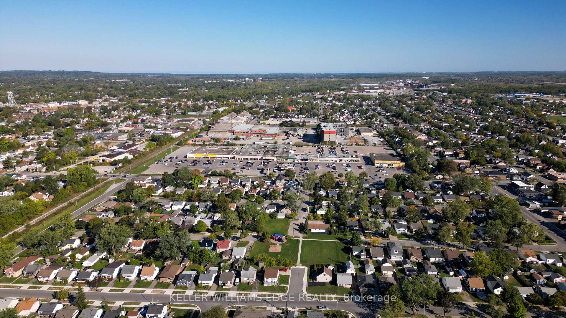 Photo 49 of 321 Gatfield Avenue, Welland, Lincoln/Crowland — HOMEH