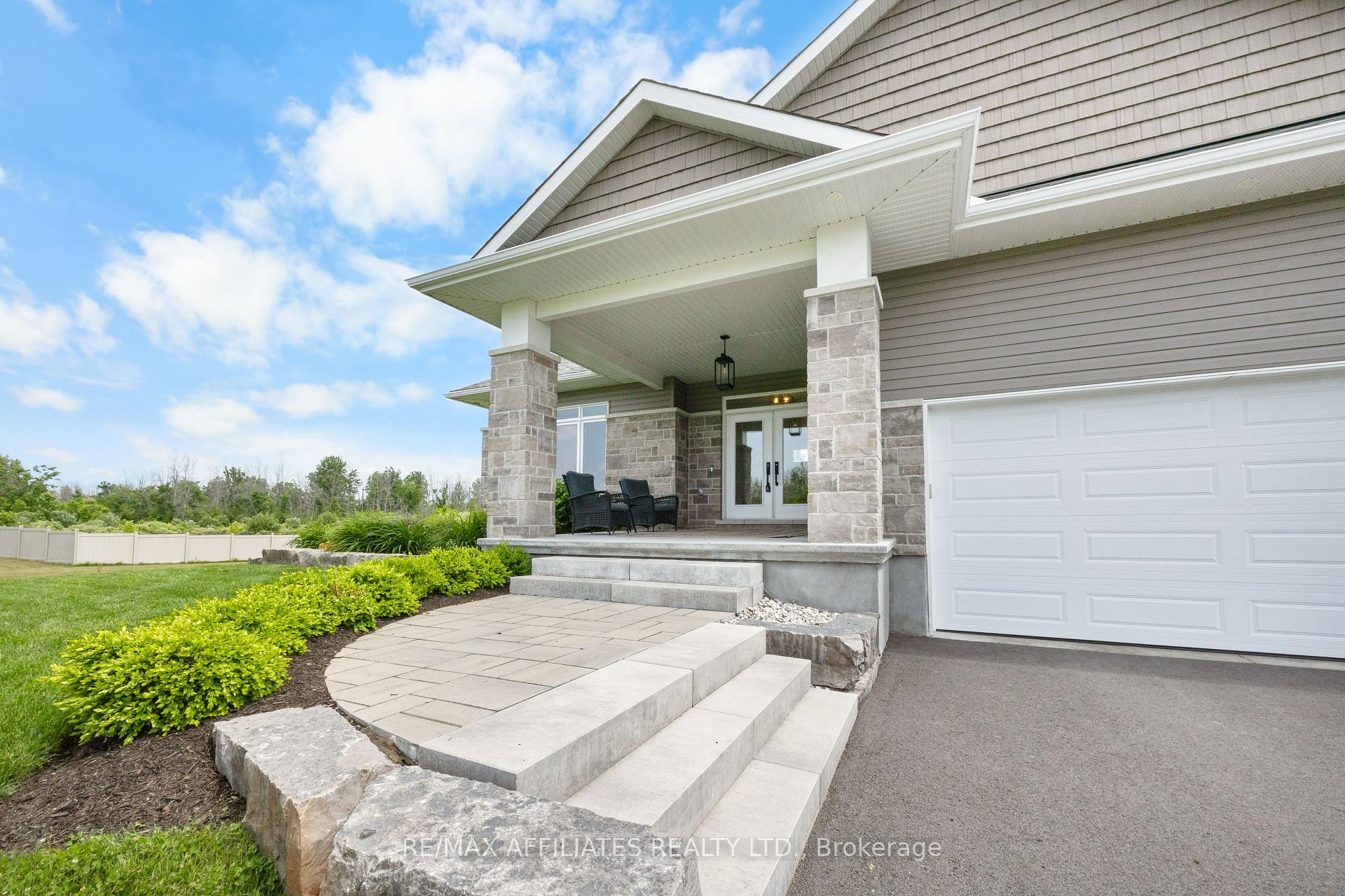 Photo 4 of 443 Ejs Lane, Beckwith, Beckwith Twp — HOMEH