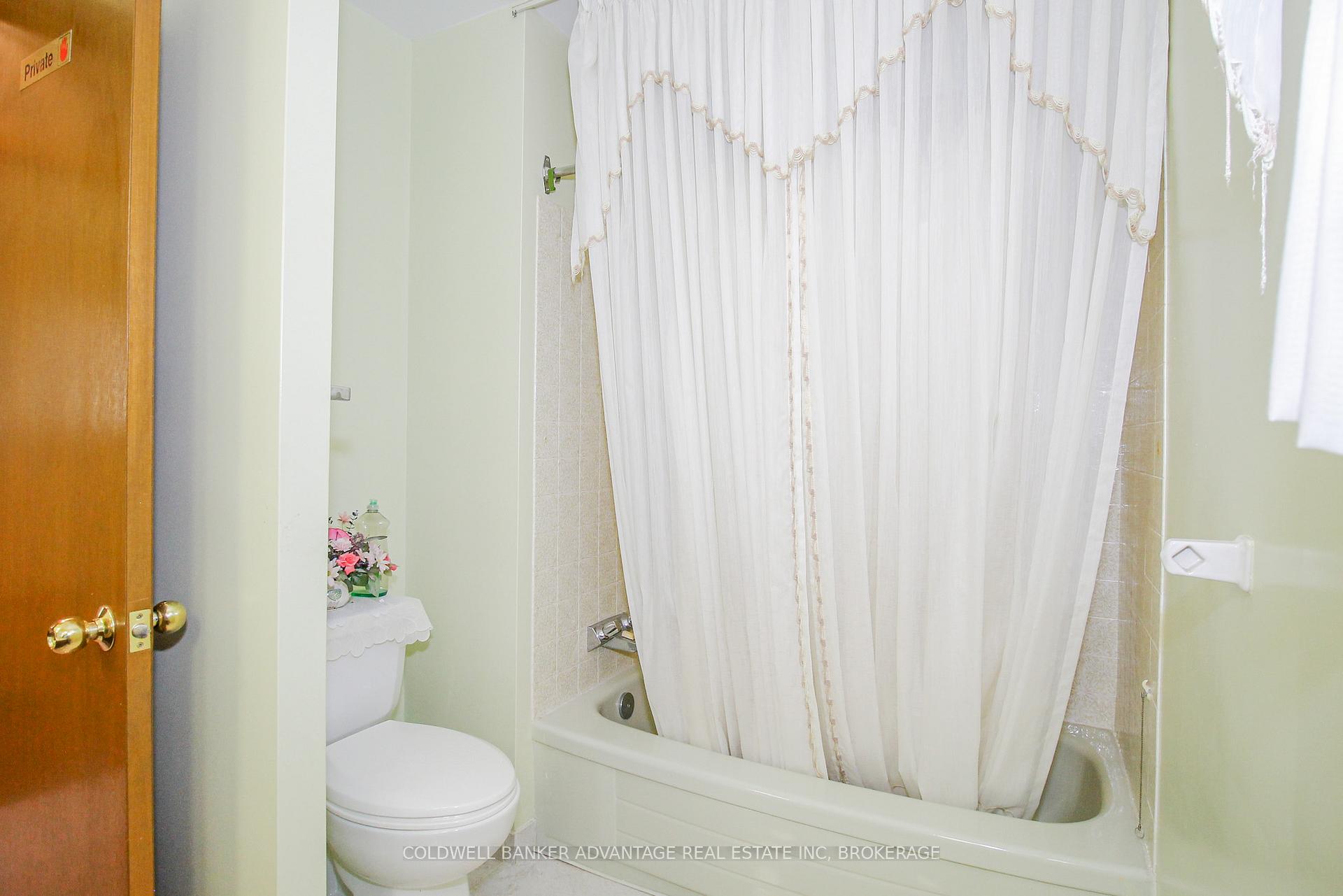 Photo 15 of 167 Loyalist Drive, Welland, Prince Charles — HOMEH