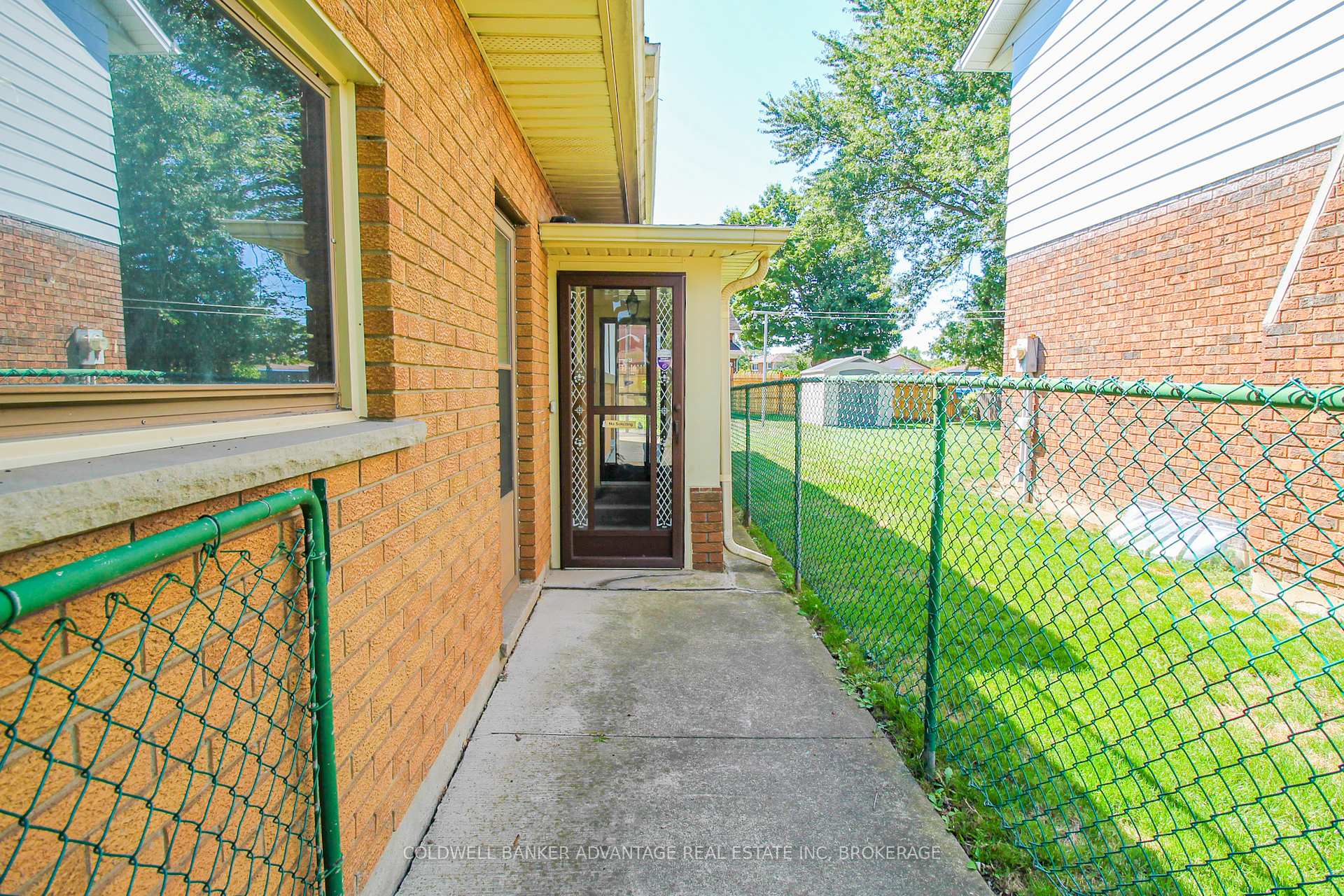 Photo 36 of 167 Loyalist Drive, Welland, Prince Charles — HOMEH