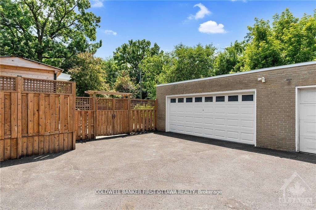 Photo 25 of 214 Island Park Drive, Ottawa, Westboro North — HOMEH