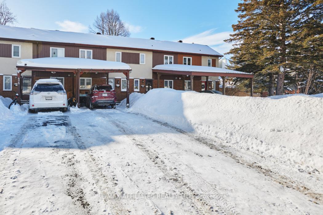 Photo 2 of 577 Seyton Drive, Ottawa, Westcliffe Estates — HOMEH
