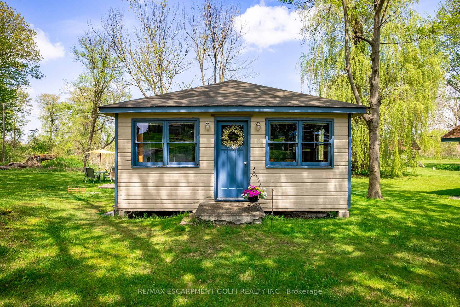 Photo 1 of 10340 Lakeshore Road, Wainfleet, Lakeshore — HOMEH