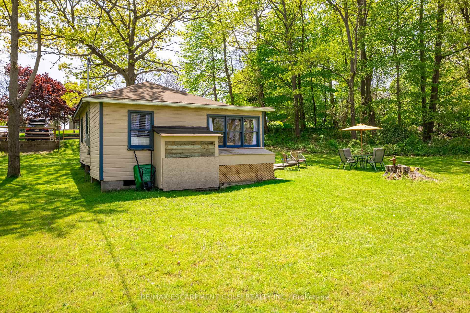 Photo 7 of 10340 Lakeshore Road, Wainfleet, Lakeshore — HOMEH