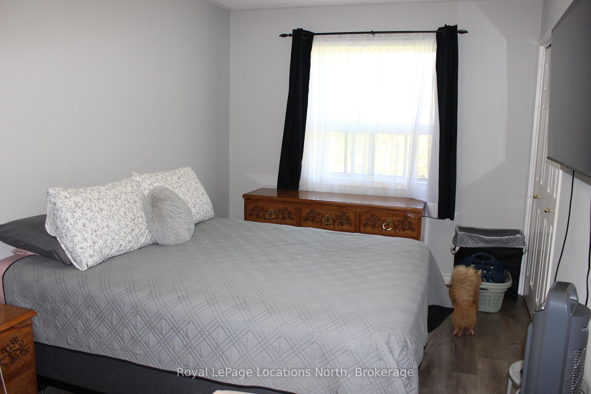 Photo 16 of 30 Earl Street, Wasaga Beach — HOMEH
