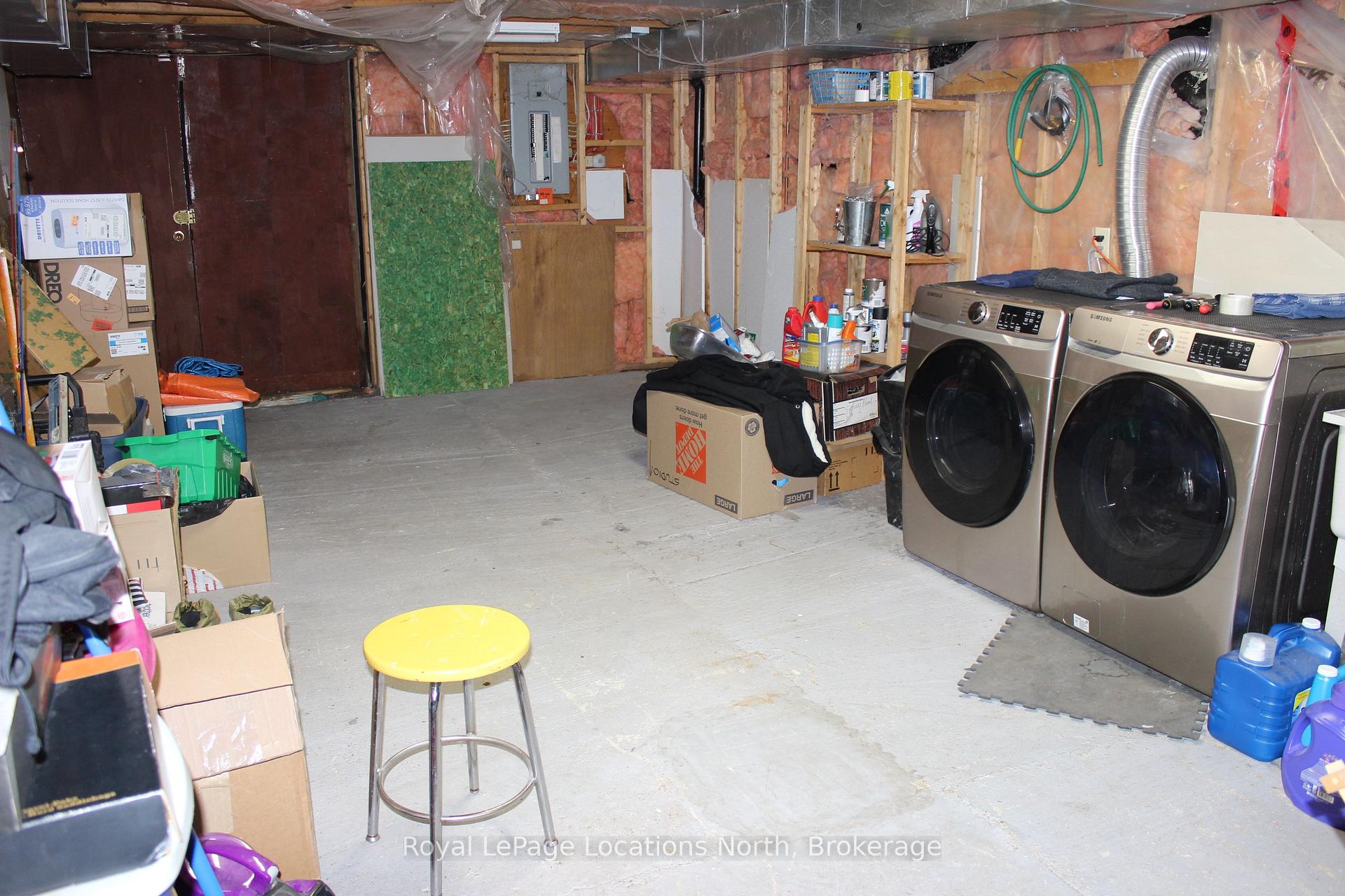 Photo 22 of 30 Earl Street, Wasaga Beach — HOMEH