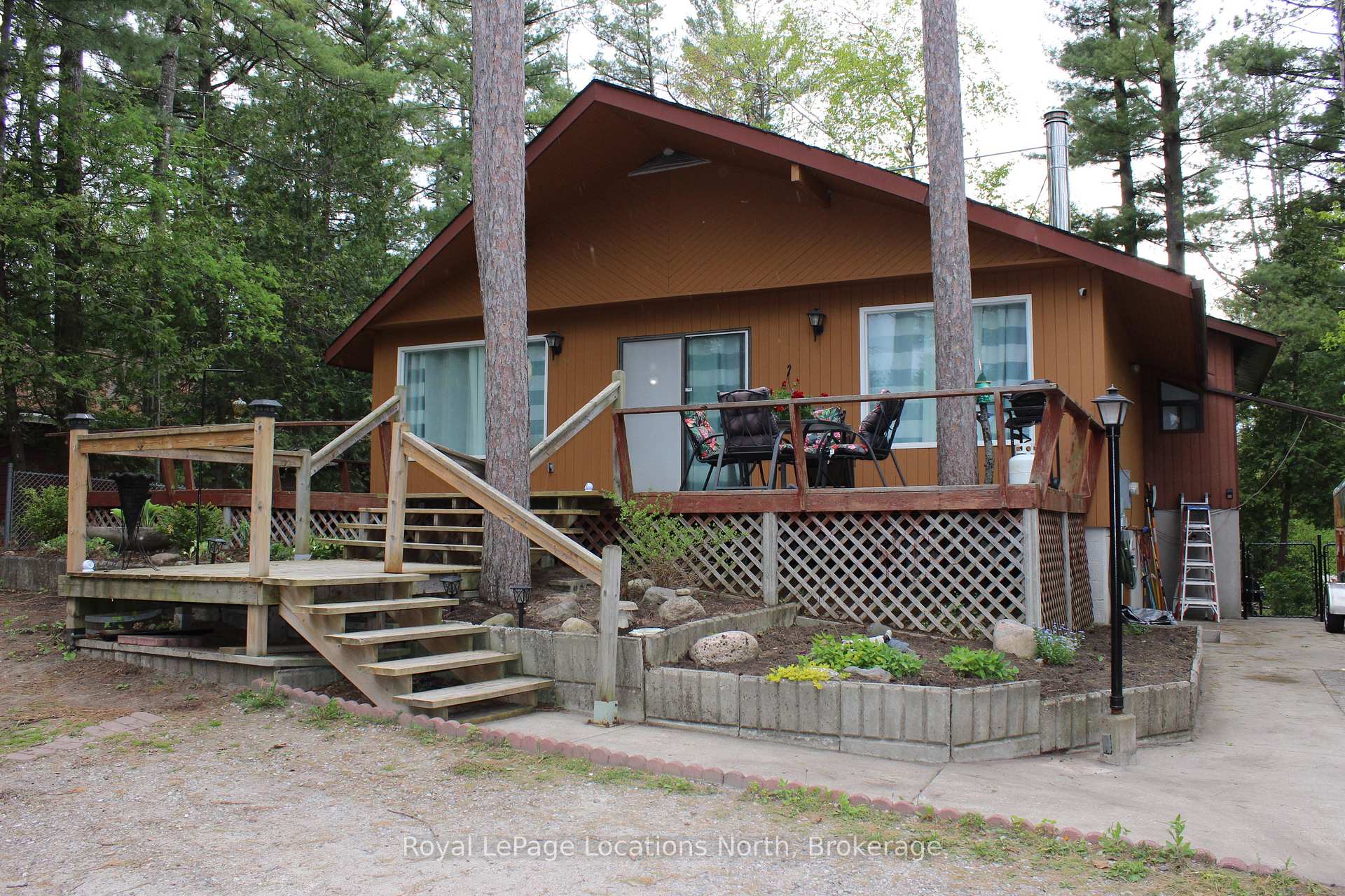 Photo 31 of 30 Earl Street, Wasaga Beach — HOMEH